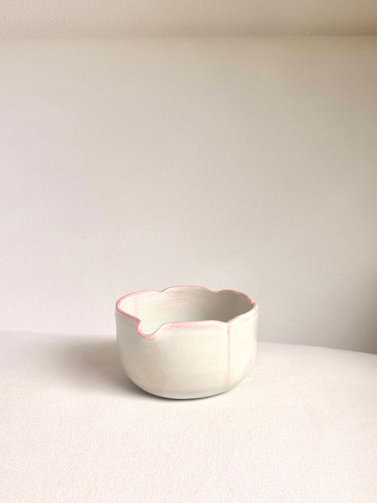 Soft Pink Tulip Matcha Bowl - Avaliable on 5/16